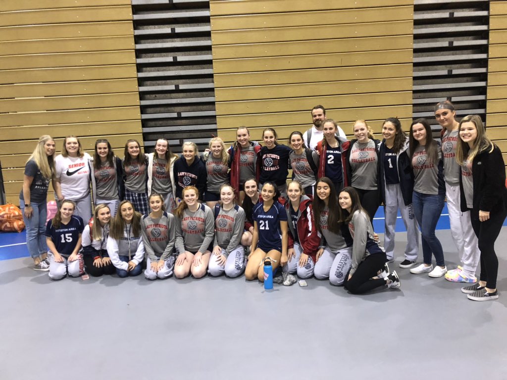 PittstonareaV's tweet photo. 3-0 baby!!! On to the second round... #wearepavb ❤️🏐💙 https://t.co/64hUODgRyC