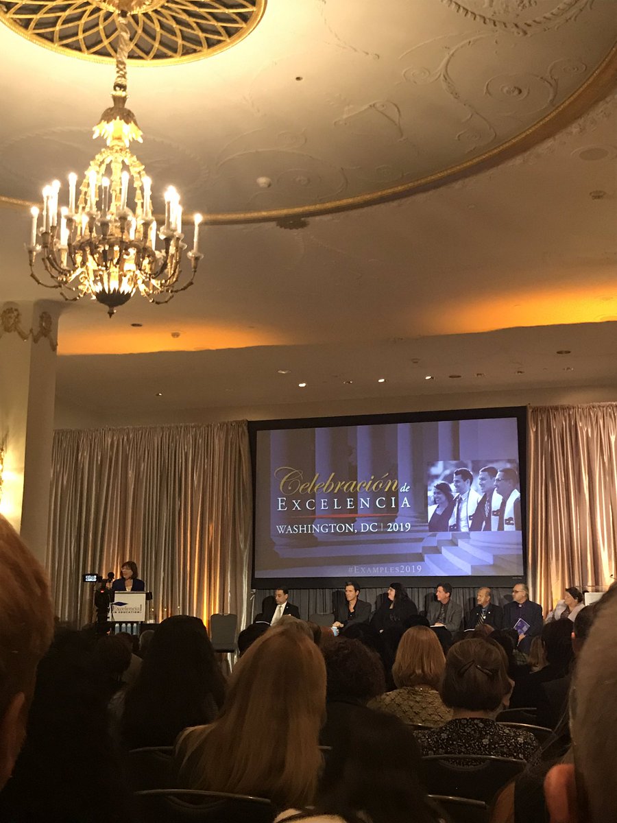 susanacc928's tweet photo. Celebración de @EdExcelencia! Excited to be able to celebrate with all the folks here for the 2nd year! #ExamplesOfExcelencia Always look forward to getting my hand on the list of institutions & orgs. doing amazing work to support #Latinxs in #education! https://t.co/DphF0kgkPG
