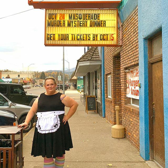VioletDeVille's tweet photo. Tonight! Coming to you live from Libby, Montana where we’re killing it with the improv troupe. #MurderMysteryCo #improvQueen #transActor #killingIt #TrolloponTour #TransIsBeautiful #GirlsLikeUs https://t.co/sMBQ1bF6EG https://t.co/1ugeSqsTja