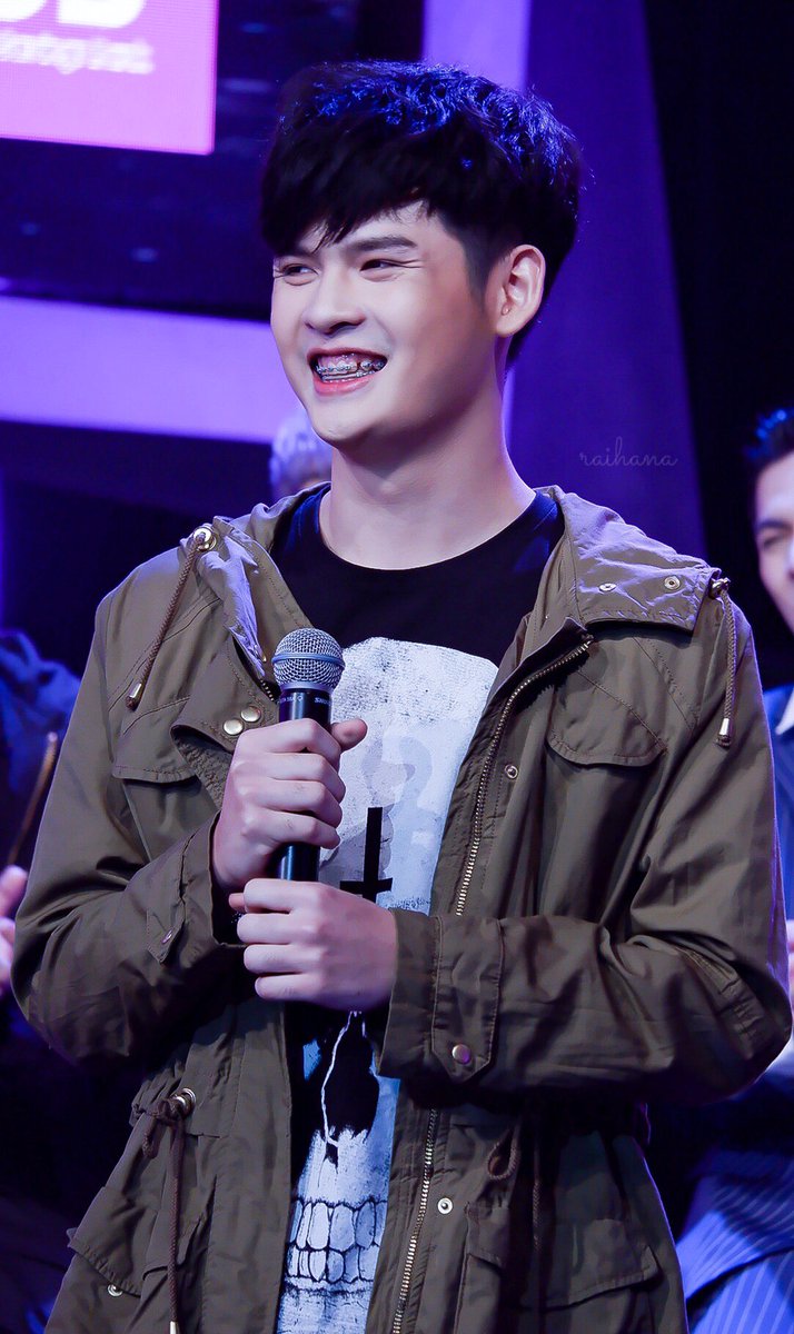 raihannuy1's tweet photo. ยิ้มน่ารัก 
#โปโต้โปเต้ 
#superboyprojectweek5
#superboyproject https://t.co/iZKHfKxICt