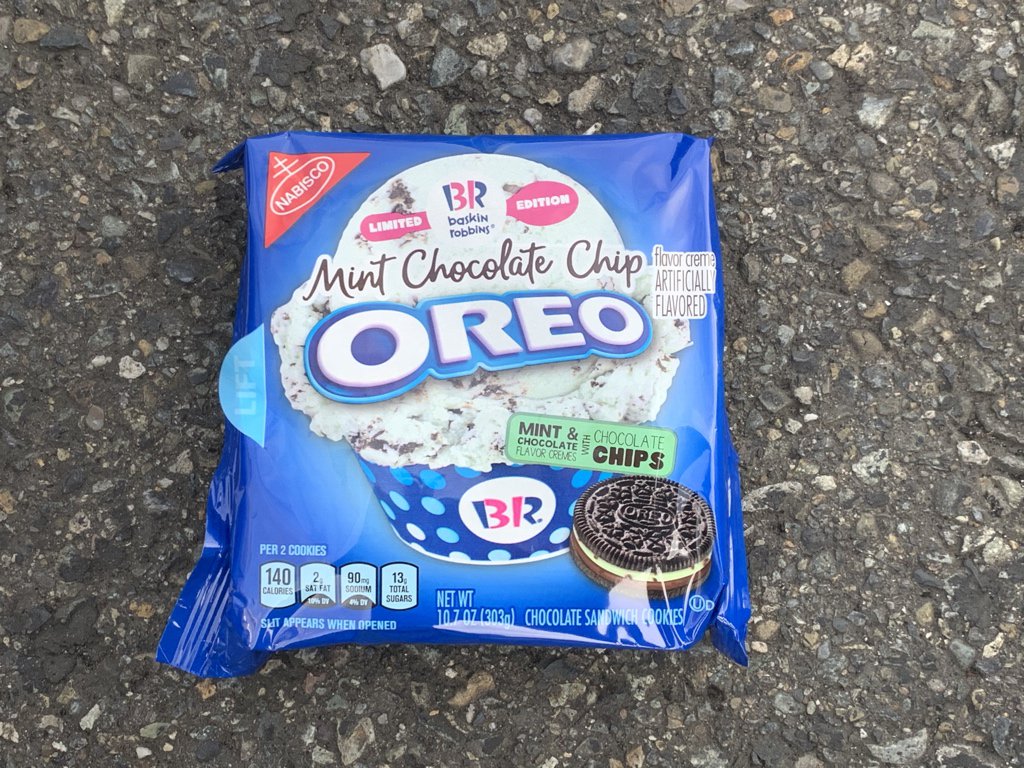 LineOreo's tweet image. Baskin Robbins Mint Chocolate Chip. I’m outta control!