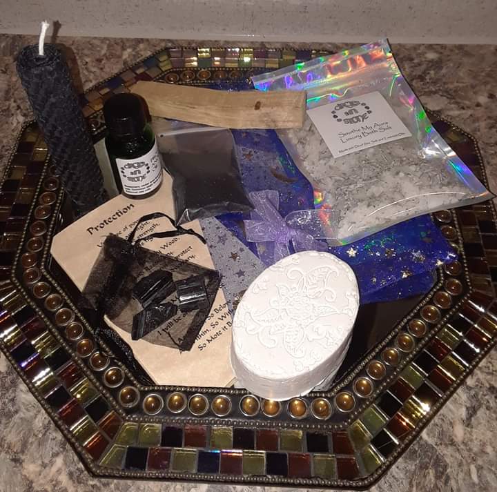 Aqua Kitti Tarot tweet media