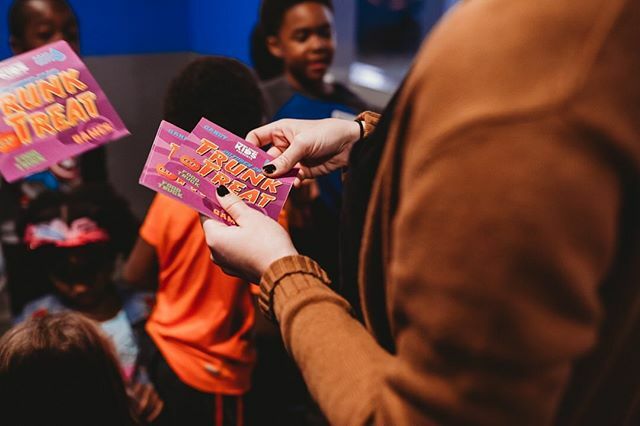 Trunk or Treat is Saturday(10/26) and we'd love to see you there! Don't forget that you can help out the day of by confirming in the comments✅
Click the link in our bio for more info💯