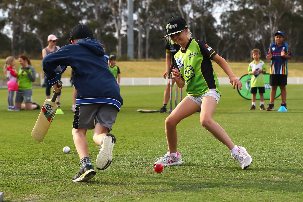 Sydney Thunder WBBL tweet media