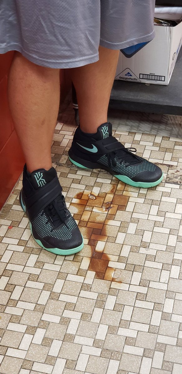 lee coach shoes