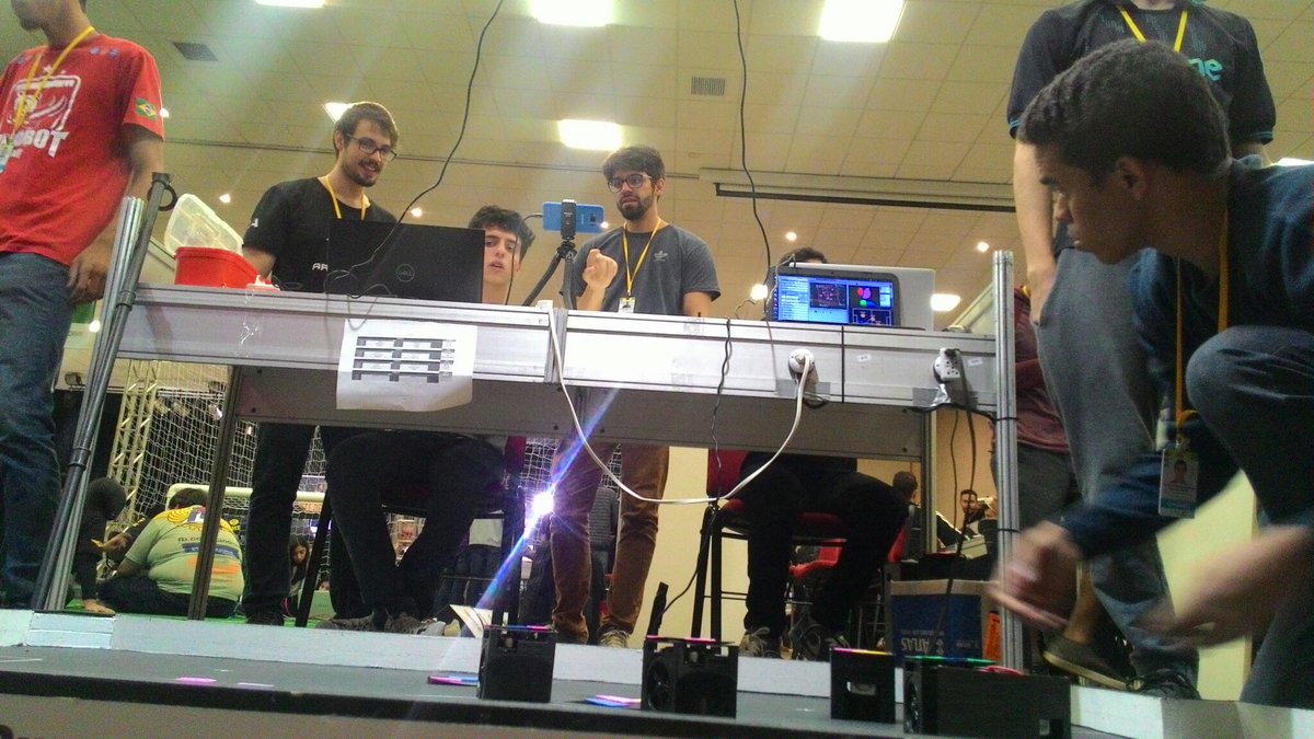 ararabots's tweet photo. Estamos preparando pra mais um jogo. Agora contra a galera do IME-USP! E TEM LIVE!!!
Bora prestigiar galera
https://t.co/ah5pKRLuCU https://t.co/c3zFz40Meq