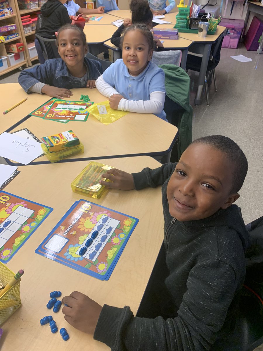 JDean2183's tweet photo. Math Games were a success in K012 @ps483matilda @cristinevaughan @mariacioffi12 @District11BX https://t.co/oCnoB0ebs0