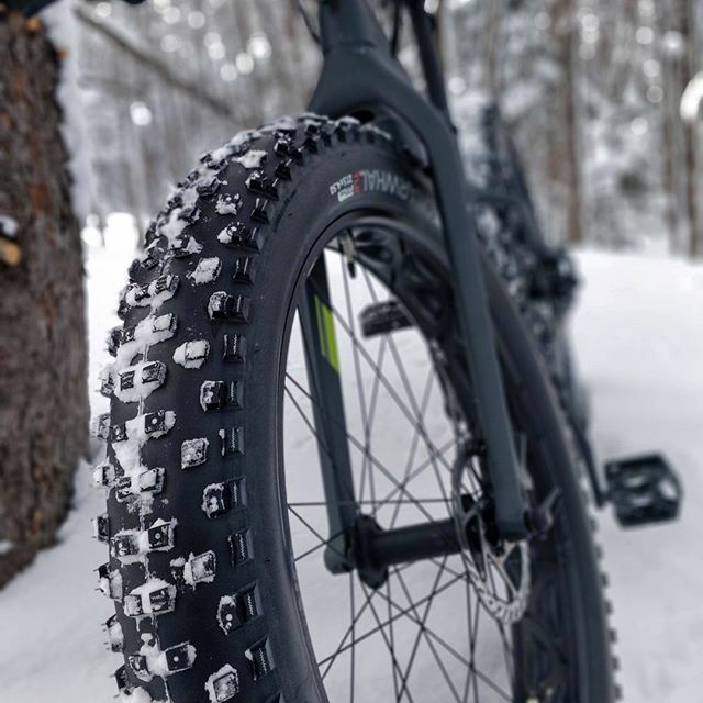 Snowy commutes are meant for #FatBikes ift.tt/2ol4kQM