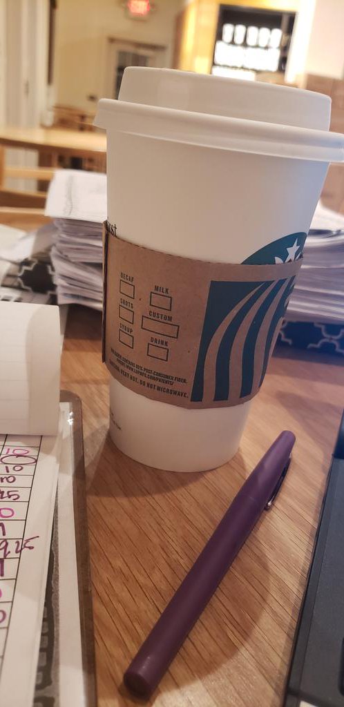 MrsSopataLE's tweet image. I might regret this americano later tonight...but it's perfect right now... #coffeeloverspain #endofquarter