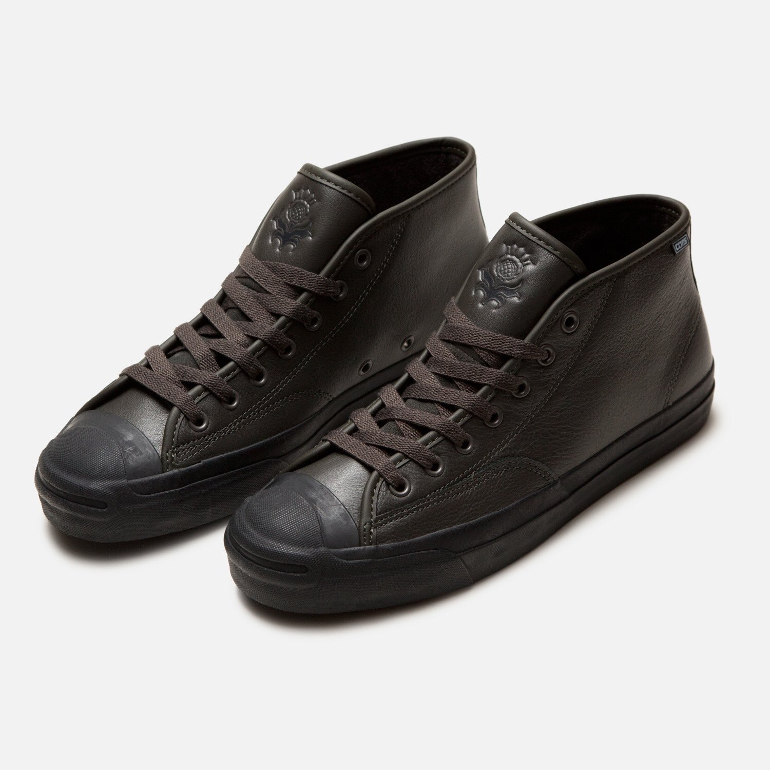 Atlas on X Now available at Atlas in store and online is the Converse Jack Purcell Pro Mid in a special Jake Johnson colorway. https t f7Y2YOb1a7 https t qLEHnaHbc1 X