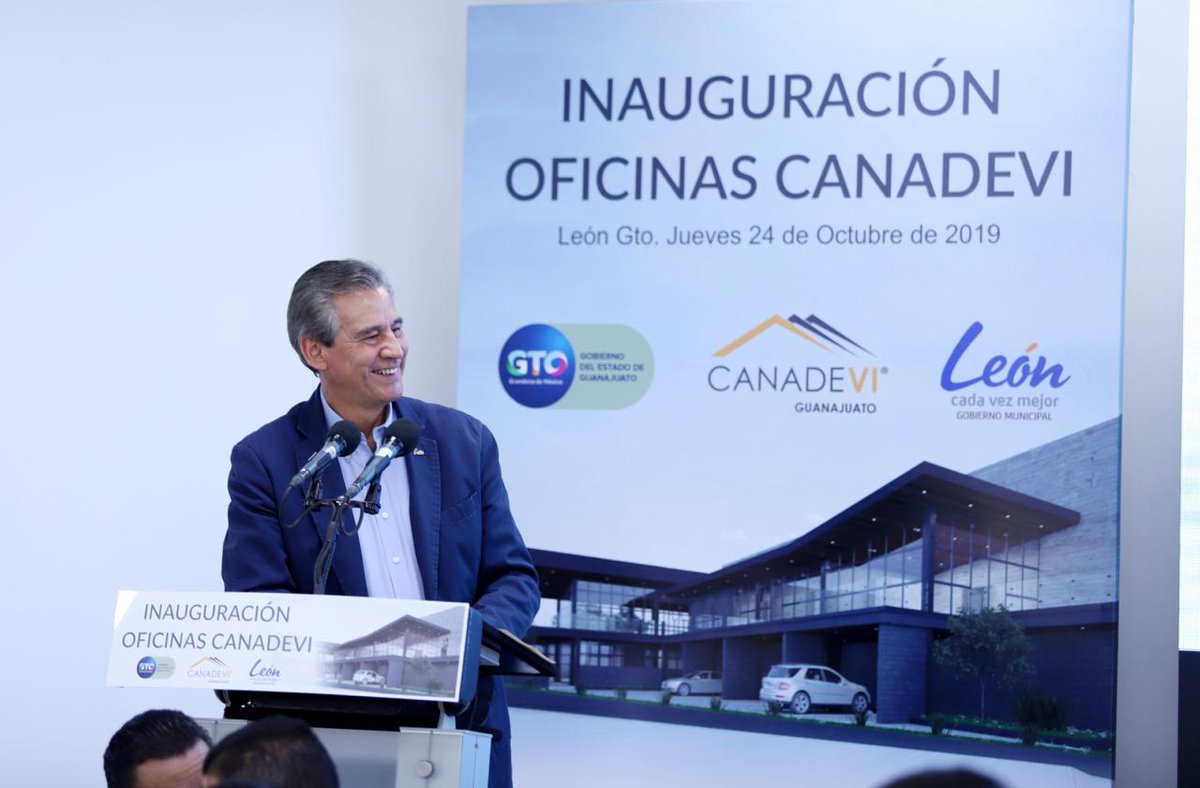 hlsantillana's tweet photo. Más que ladrillos, es una alianza para generar espacios dignos y dar una mejorar calidad de vida a las familias de Primera.

Acudí a la inauguración de las oficinas de @canadevi, para realizar un trabajo en equipo que favorezca a mejores condiciones de vivienda para los leoneses. https://t.co/N1bAoiBk6r