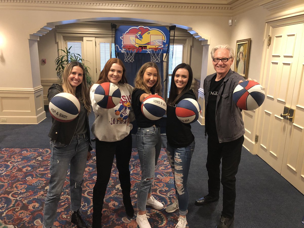 Rhaus90's tweet photo. The Agency team members dominated the @KUJournalism pop-a-shot tourney and are ready for the KU exhibition game tonight. #jschoolgenerations https://t.co/SGymVICL3I