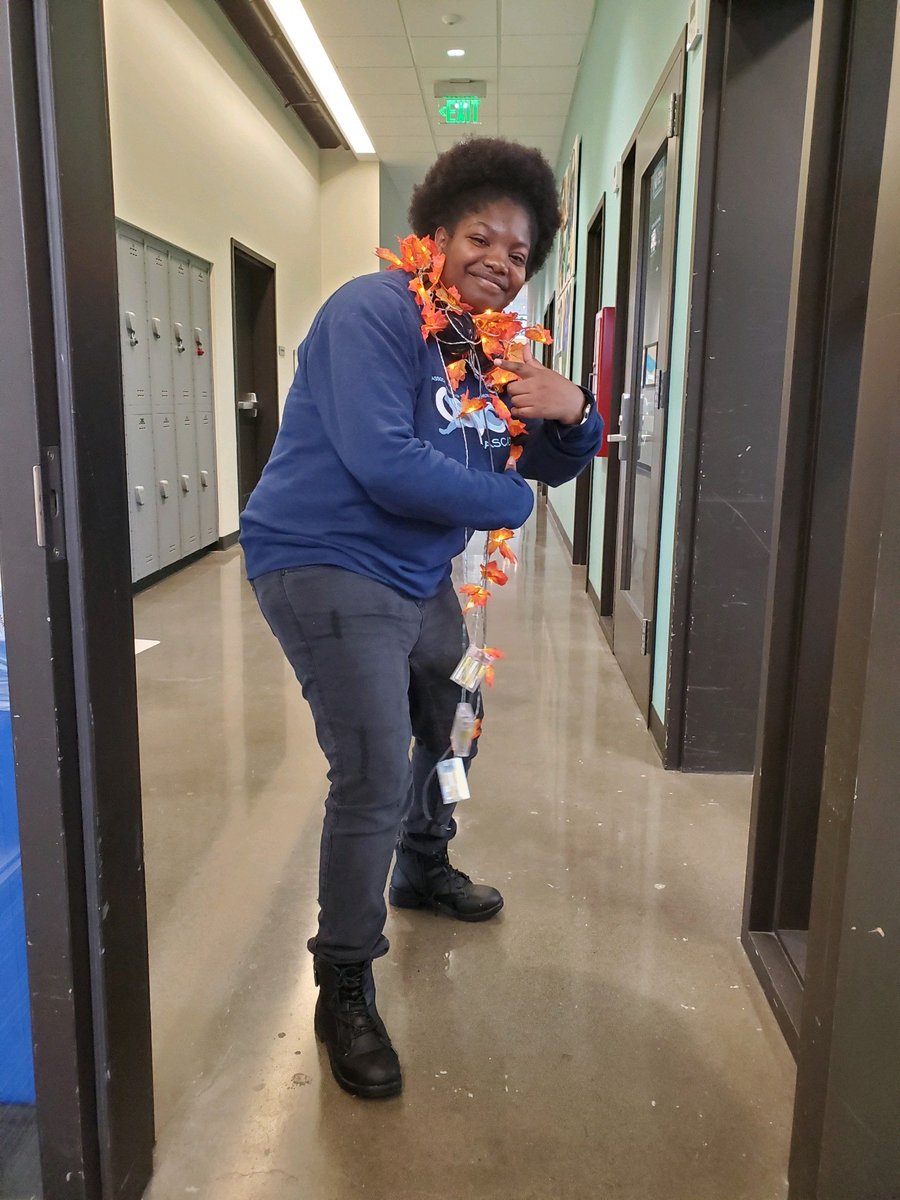 ASPCC_Cascade's tweet photo. Chanel Wilson
she/ her
Black Student Union Coordinator
Chanel is in her second year at PCC. She is studying to become an Artist. Chanel likes to make friends and takes every opportunity to get to know people around her.
#meetaspcc #schoollike #studyhardplayharder #annime https://t.co/jgbAOiKIg2