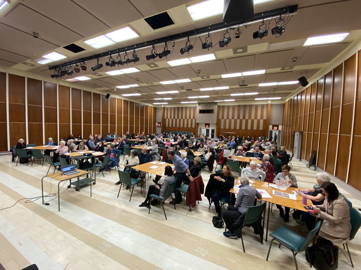 jasontsang's tweet photo. Thank you to everyone that came out to the @CityPlanTO Community Consultation Meeting for the Yonge- St Clair Planning Framework. #cityplanto #toronto https://t.co/teffPzXWv4