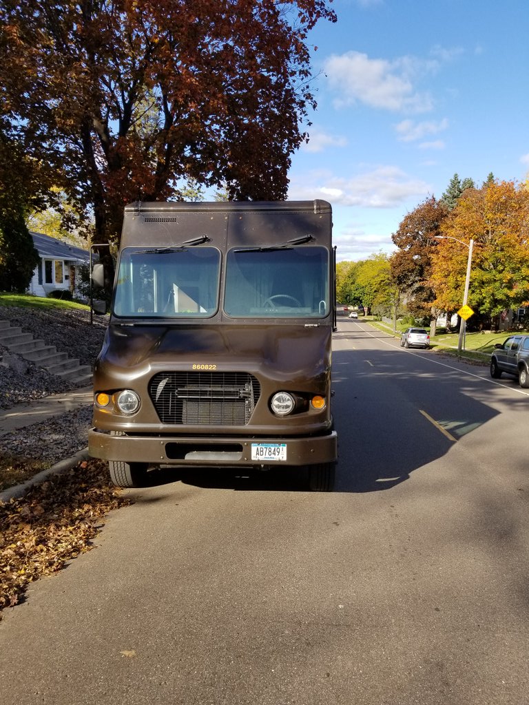 Downtown New driver Thea committed to following methods-  3 points and parking methods
