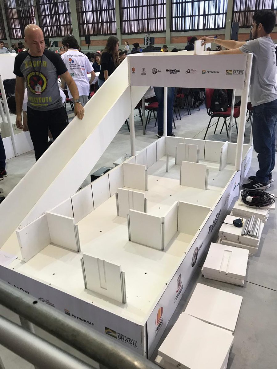 MekhyW's tweet photo. Setup day went nicely , everything works like a charm ^p^
Go CYPHER Salles!!
#LARC2019 https://t.co/ozJsSXZyI6
