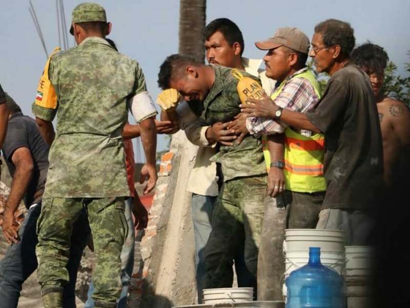 ahilerito's tweet photo. Siempre leales muchachos, son un orgullo para el pueblo mexicano, ¡¡¡ FIRMES !!! https://t.co/23NwRALR0W