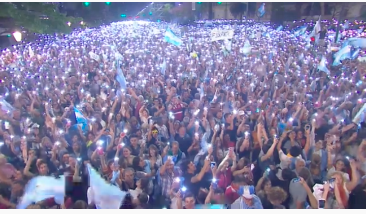 LaBelgrana's tweet photo. El mejor cierre de campaña jamás visto. 
#SiSePuedeCordoba https://t.co/AaPDjDiDCJ