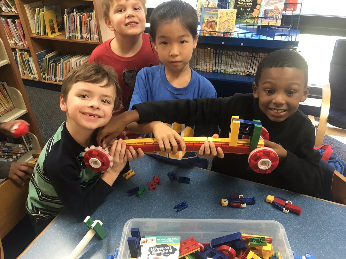 LindenHillLib's tweet photo. 1st grade engineers hard at work in the library! Thank you @LindenHillPTA for our stem cart! @LindenHillLions #LHEPride #TheHill #LoveLeadLearn https://t.co/eyADA78YUN