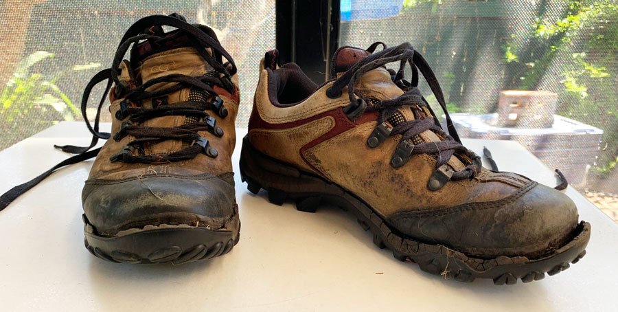 ecco shoes soles falling apart