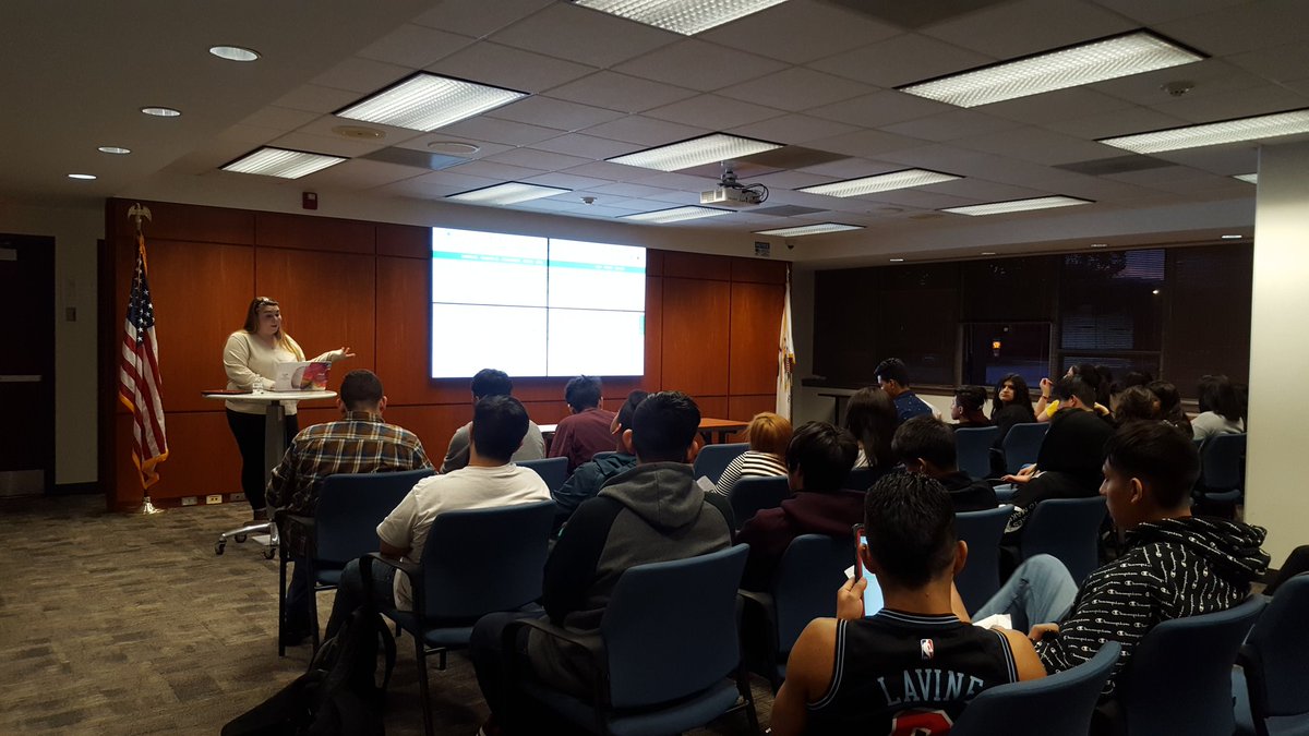 GMedina_IL's tweet photo. As always TY Cassandra from @cgreenlight for sharing a wealth of information w/ 3 sessions of @District214 students today. S/O to @NLU_Wheeling @HarperCollege & all of tonight's orgs in support of the BPAC event! 💖 https://t.co/dMX9i6alk0