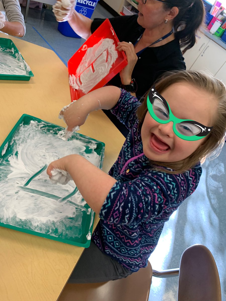 CathyO710's tweet photo. I found my EXCEL friend eating snack again when I visited Ms. Gayle’s pre-K class and then Ms. G. was prompting and leading friends in forming letters. Bella was rockin’ hers! ☺️ #NESlearns @NES_CT https://t.co/62StARNj0z