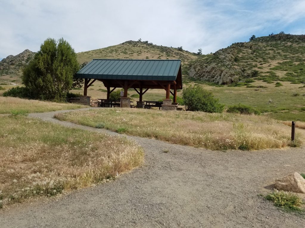onesunchasers's tweet photo. Rabbit Mountain https://t.co/qvGI69hqJs https://t.co/VqTJjpL5kk
