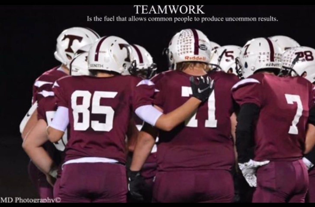 TriTitanFball tweet picture