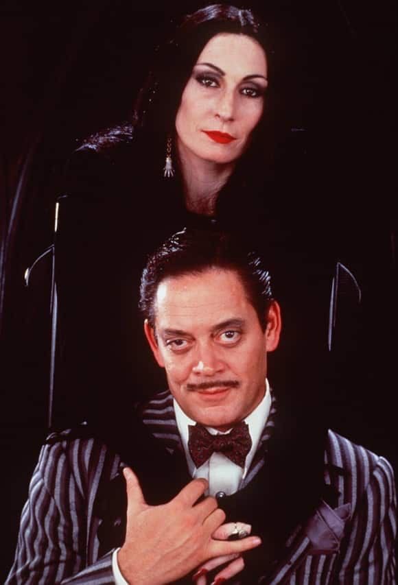 NattQueenCole1's tweet image. You know who IS couple goals? 
Morticia and Gomez Addams