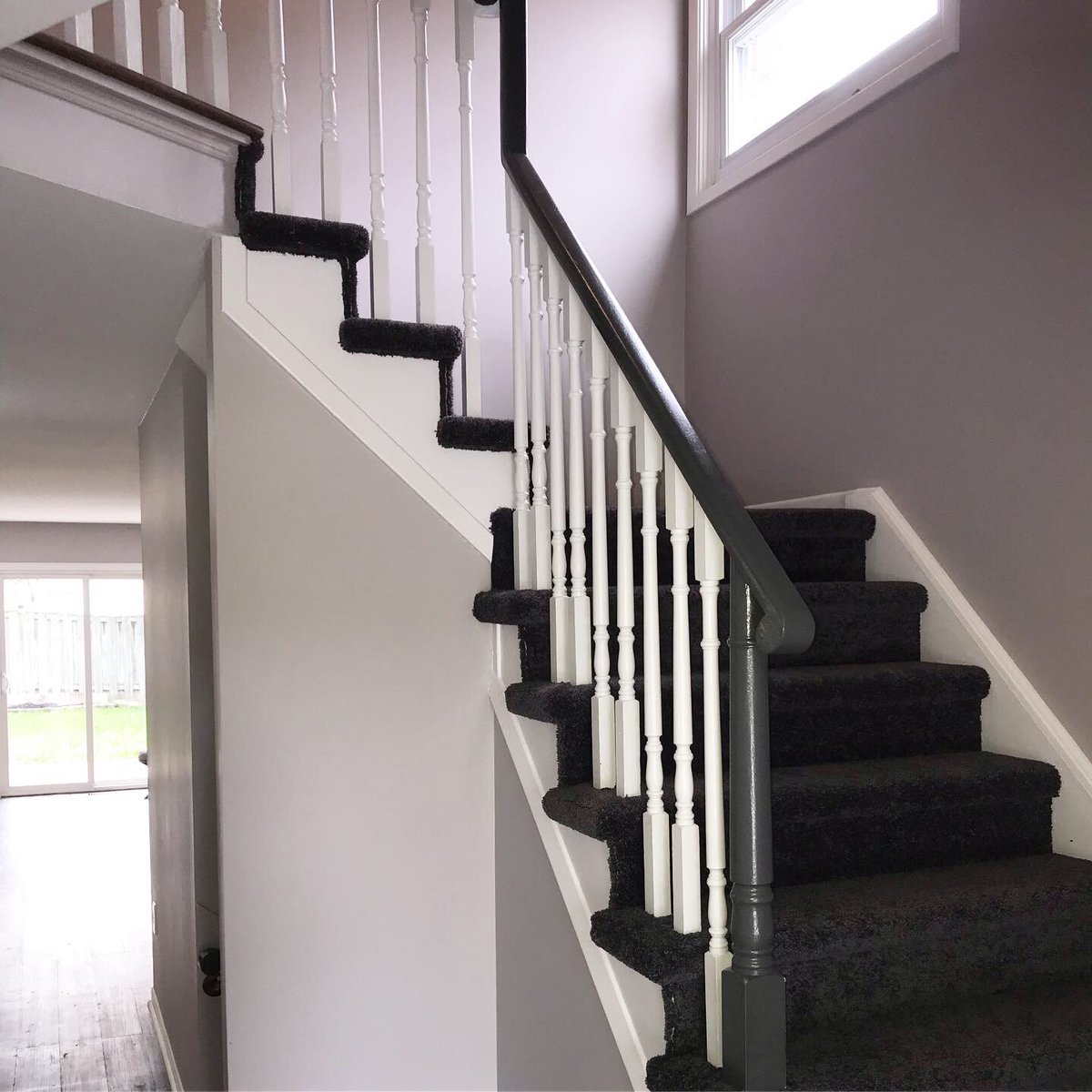 PaintAndReno's tweet photo. Before and After! 

Follow us on Instagram 
@PyramidPaintAndReno
https://t.co/6p9j8rU5oh

#Painting #Carpet #Stairs #Renovation #RealEstate #DurhamRegion #AjaxOntario https://t.co/DFeCZev1XB