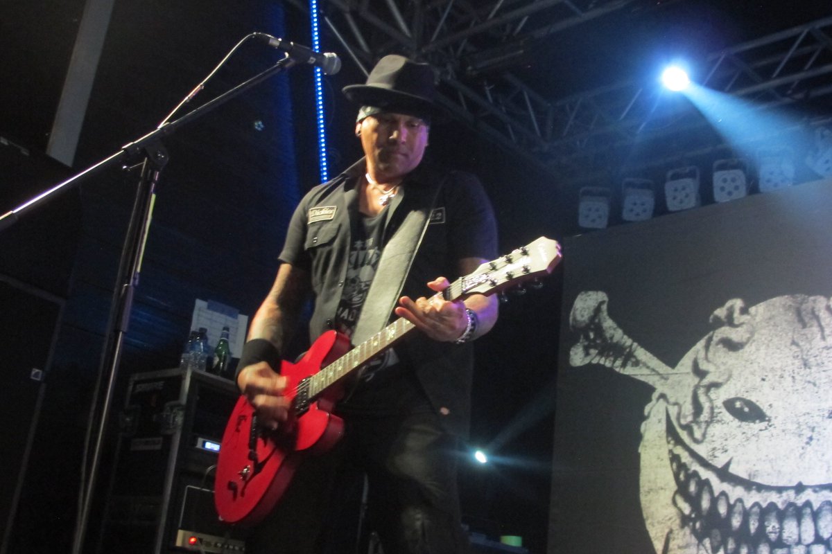 metalliville's tweet photo. #Checkout the Live #Review of @RockinTheBowl that took place at #DonValleyBowl, Saturday 14th September, 2019 & now on Metalliville #Zine
https://t.co/ijZYwl6PwW
#Headlined by @TheWildhearts
@CJWildheart @ritchbattersby #DannyMcCormack @GingerWildheart https://t.co/i7GDE9L4BF