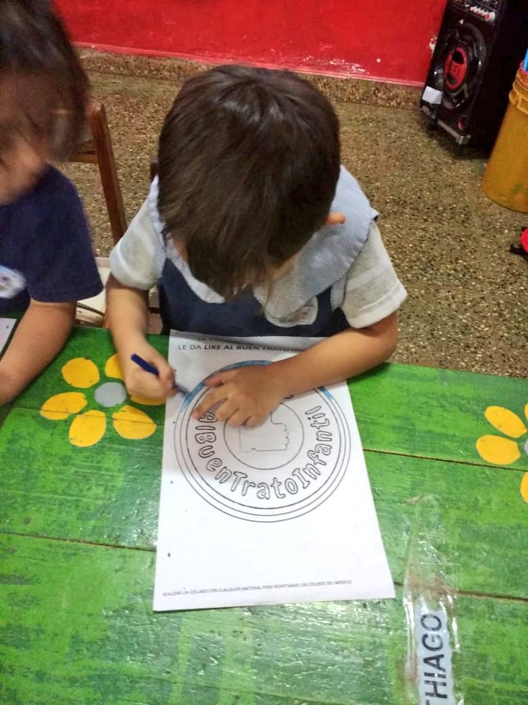 mariluleverberg's tweet photo. PROMOTORES de 
#Dale 👍 al buen trato infantil!!! 
Los peques del Neni 16 #Posadas volvieron  muy entusiasmados de la jornada, y comenzaron la campaña #concientización y van a repartir en el barrio!  ❤ #escuelamisionera 
@Deinicialmisio1 @iplyc @RafaMorgenstern @udpm_misiones https://t.co/65RyDYnSos