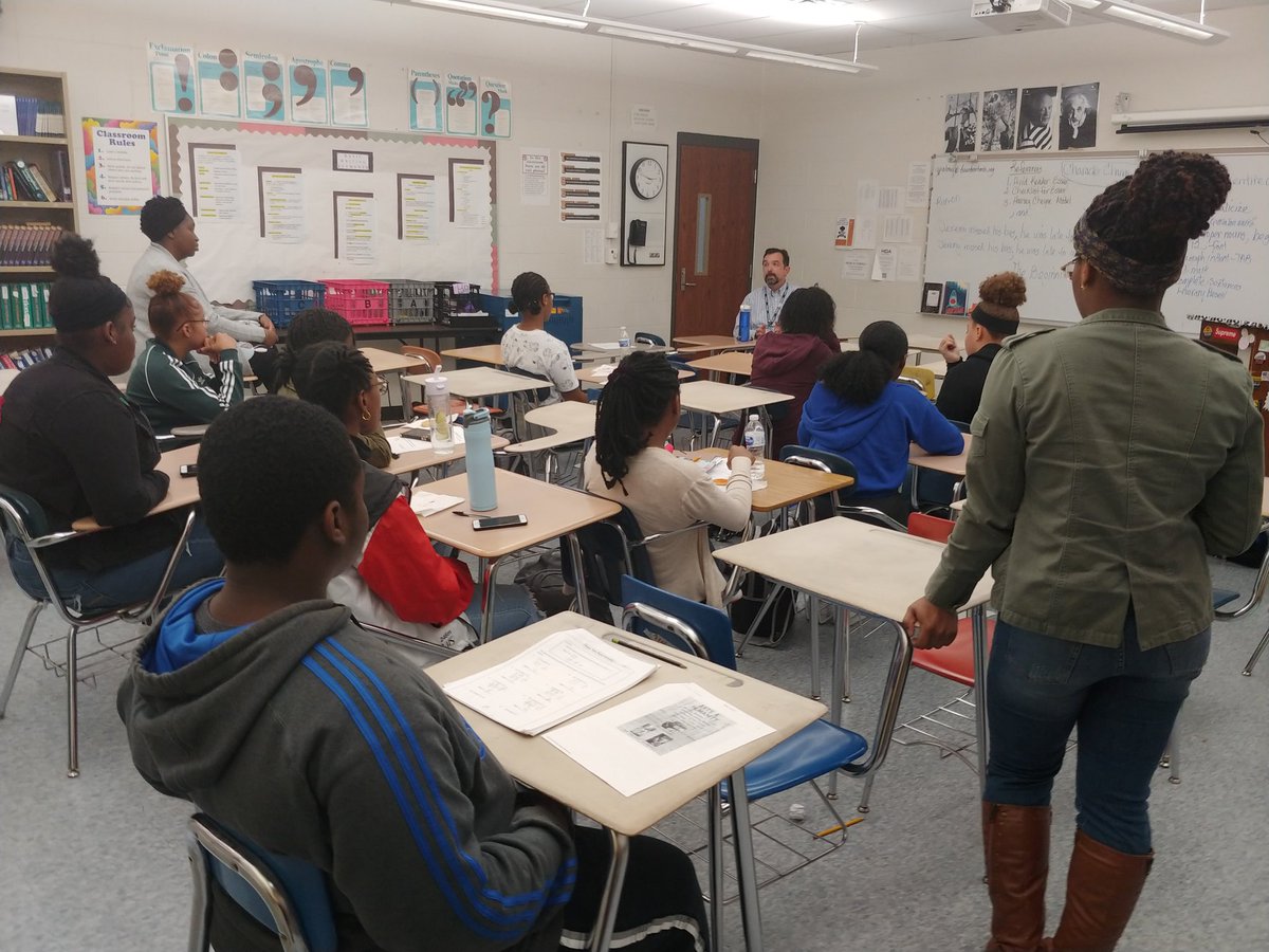 LemonSpringsGir's tweet photo. October 24, 2019 - THS African American Club members voice their desires for Taunton's future to City Councilor, Barry Sanders.  Thoughtful exchange! https://t.co/trVBuyKq6l