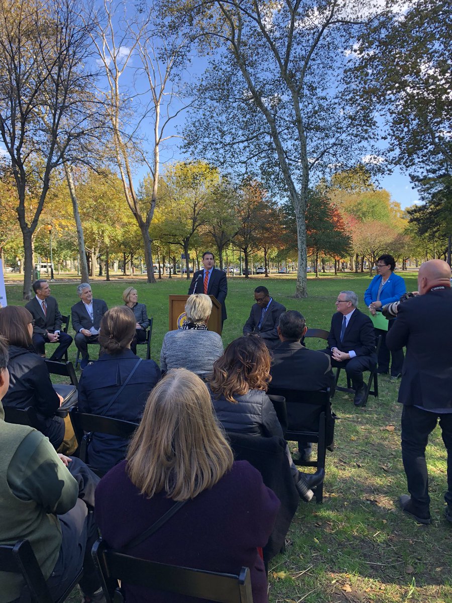 DezziGroup tweet media