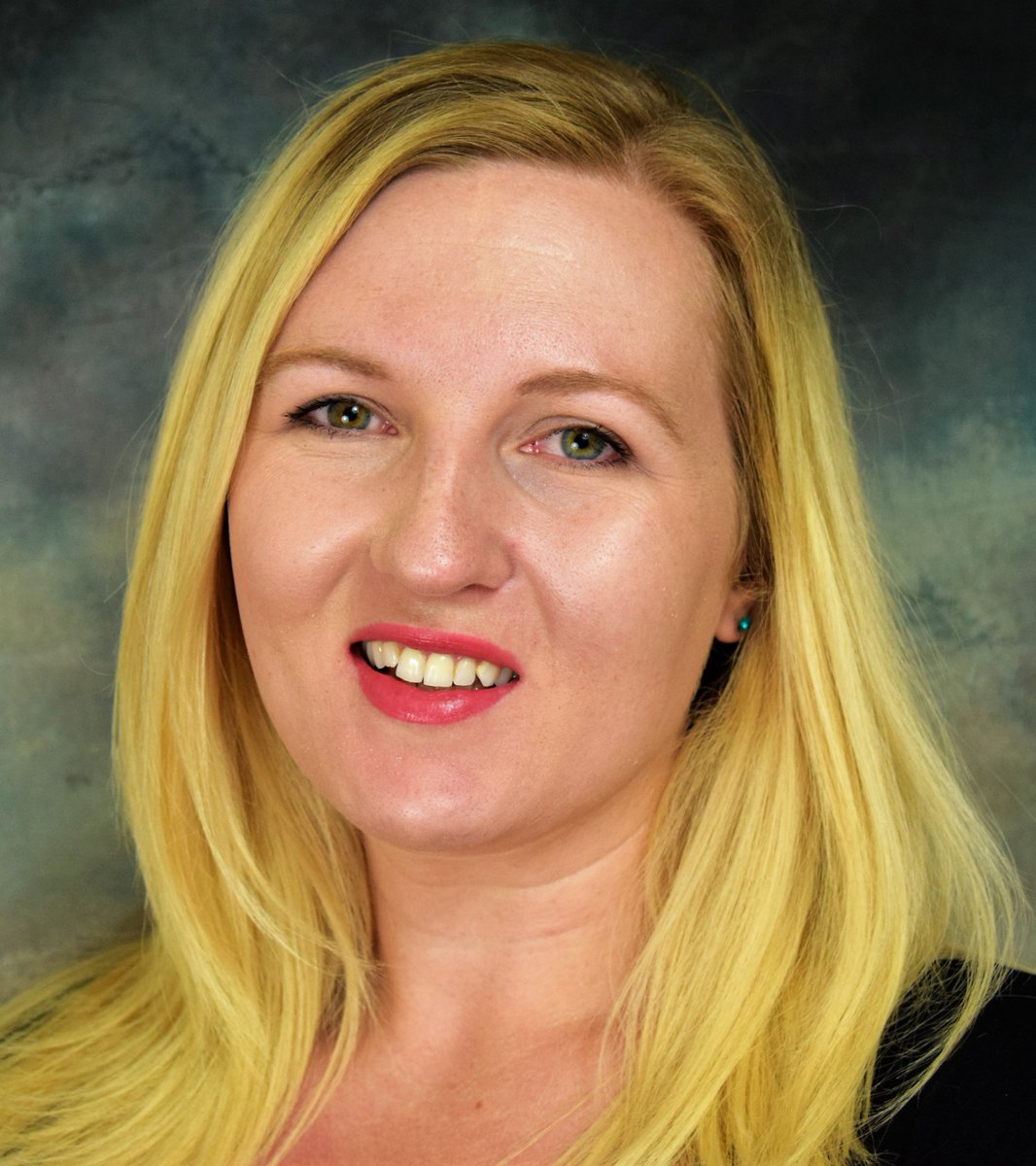 AdobeTheaterABQ's tweet photo. Meet CHRISTY BURBANK playing Ms. Crystal Allen in:
THE WOMEN
An instant smash on its Broadway debut, it’s juicy, wicked, and full of guilty fun.
by Clare Boothe Luce
James Cady Director
#TICKETS>>https://t.co/21JrNsedtq
#ABQTheatre #Stage #NMtheatre #ABQ #NMtrue #NM #actorslife https://t.co/ZiVwdye19x