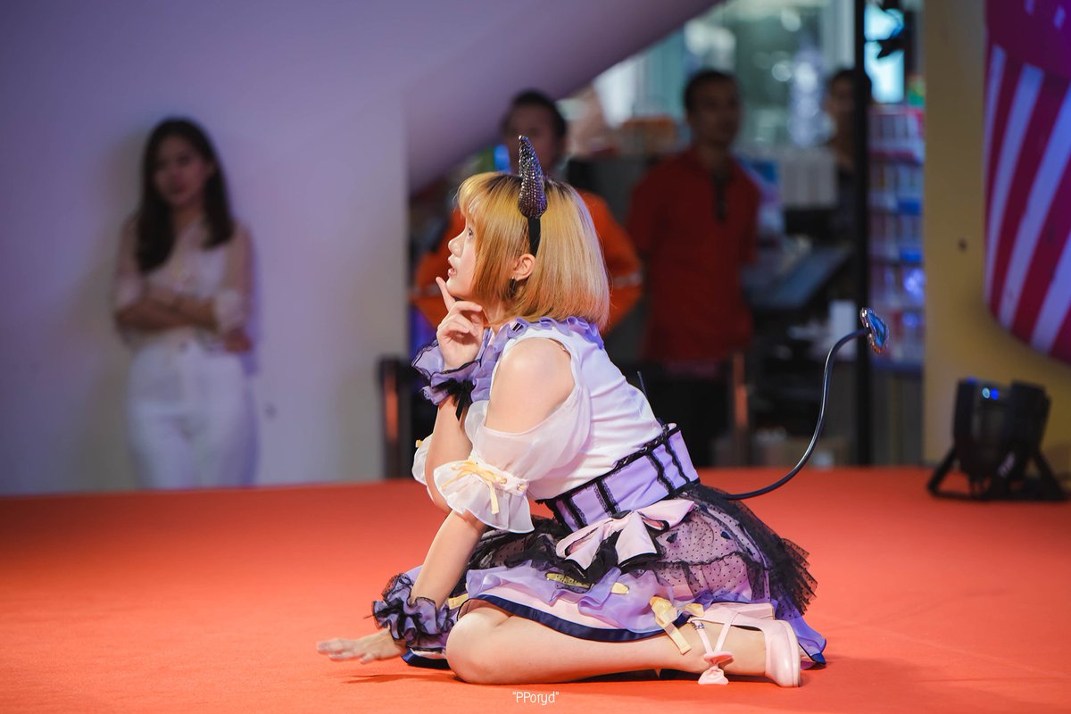 PorPed6's tweet photo. อยากจะรู้เวลาที่ไกล้เธอ จะเป็นอย่างไร ><
#MusicBNK48 #BNK48 https://t.co/6WXeUwkudG