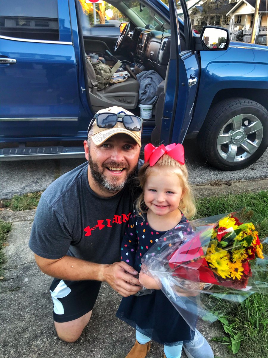 Elk_Slayer_24's tweet photo. Prettiest birthday girl around! #love #shesmine #daughteractual #halfmyworld https://t.co/QQEOXC15bF