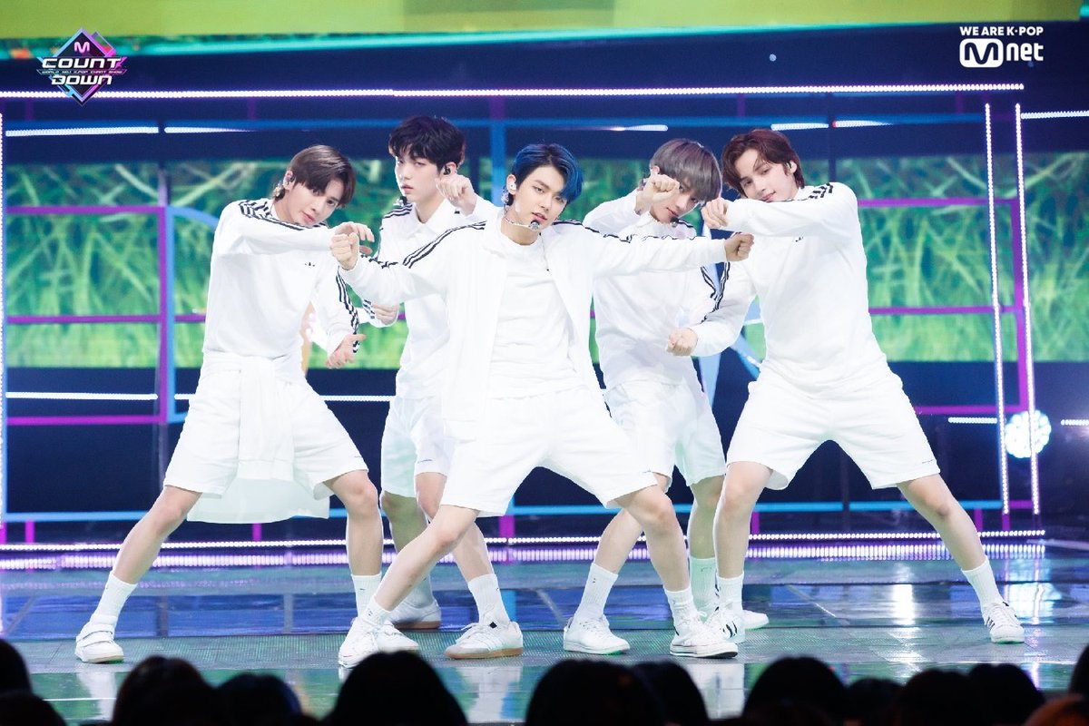 TXTPROFFICIAL's tweet photo. [#TXTPUERTORICO]✨

TXT PARA MCOUNTDOWN.❤️ https://t.co/oEvPmGxI4z