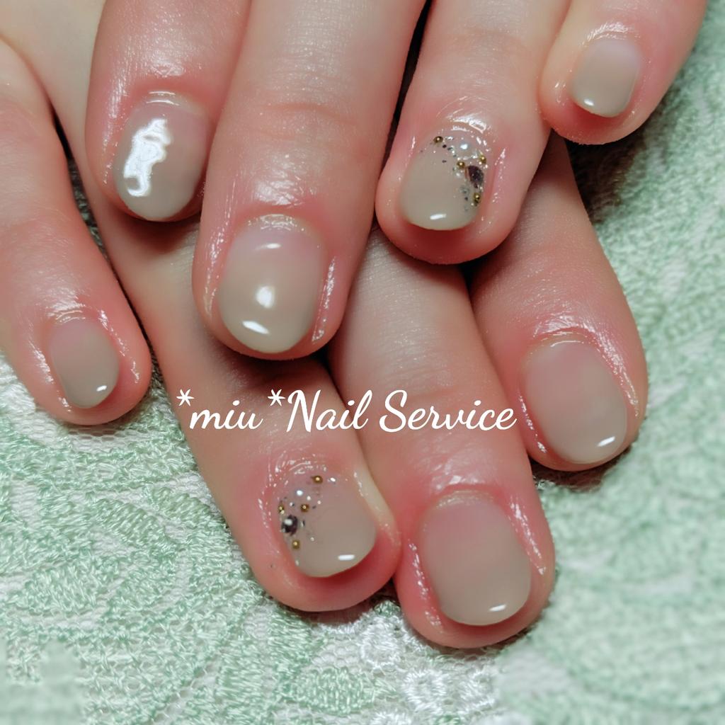 Miennie Twitter ನಲ ಲ Nail Nails Nailart ネイル ネイル ジェルネイル ジェルネイルネイル ネイルアート ネイルデザイン ネイルデザインシンプル シンプルネイル 大人ネイル 上品ネイル 夏ネイル 秋ネイル 冬ネイル Fashion T Co