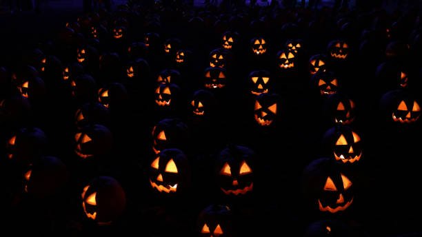 Fun in the DMV this weekend before Halloween - <a href="/WeekenderDC/">WeekenderDC</a> joins <a href="/wtop/">WTOP</a> with his weekly list - bit.ly/2BEG6nu