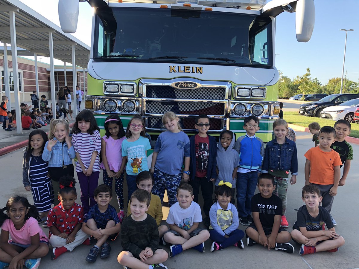 GOESchuffman's tweet photo. Learning about fire safety from the Klein Fire Department @TISDWES https://t.co/I5cXLA0Gzg