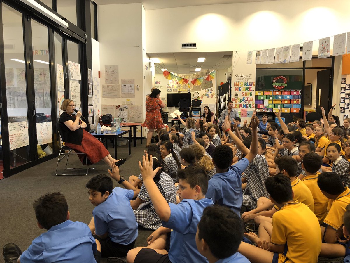 Elizabeth Carrington tweet media