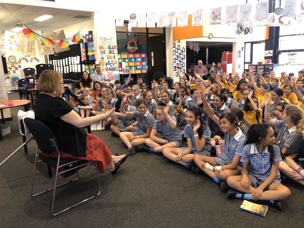 Elizabeth Carrington tweet media