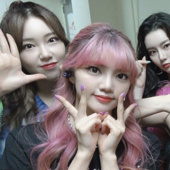 layeonzone's tweet photo. 191025 ✰ twt update
→ #LAYEON #라연 #PURPLEBECK https://t.co/6Aih02rAl6