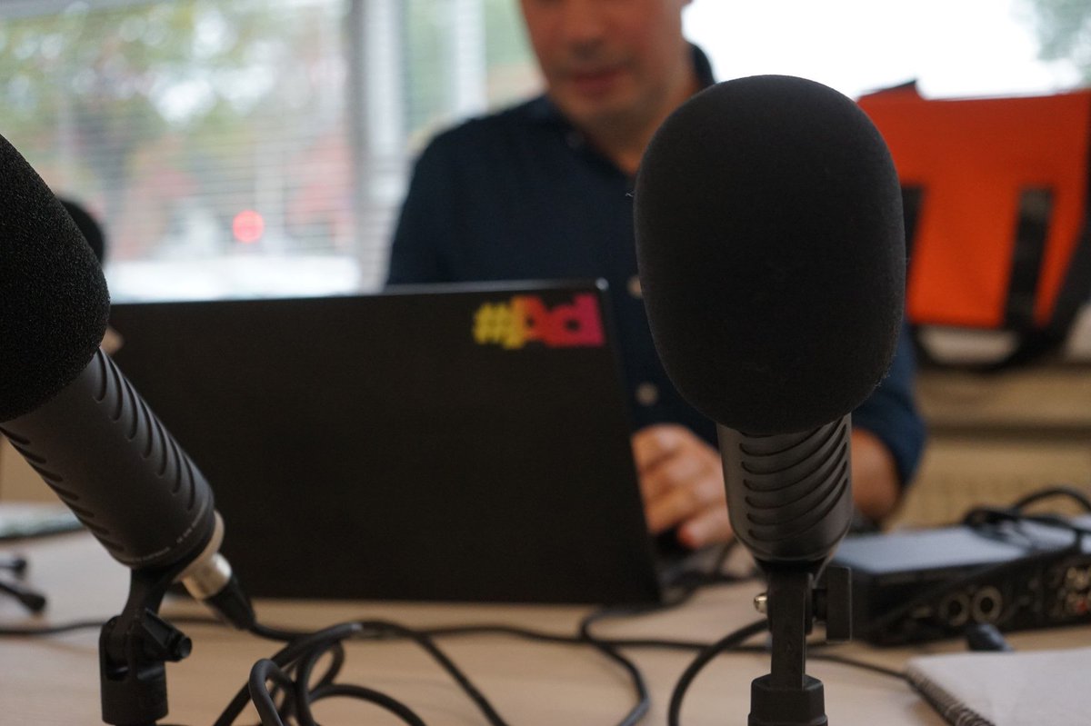 BVA's tweet photo. Dinsdag 15 oktober kwam de bvA taskforce Influencer Marketing bij elkaar. John Meulemans interviewde taskforce-voorzitter Heleen Crielaard over de rol van de taskforce. https://t.co/MjKBhs5ZyL #3sixtyfive #influencermarketing https://t.co/N787JHdlr7