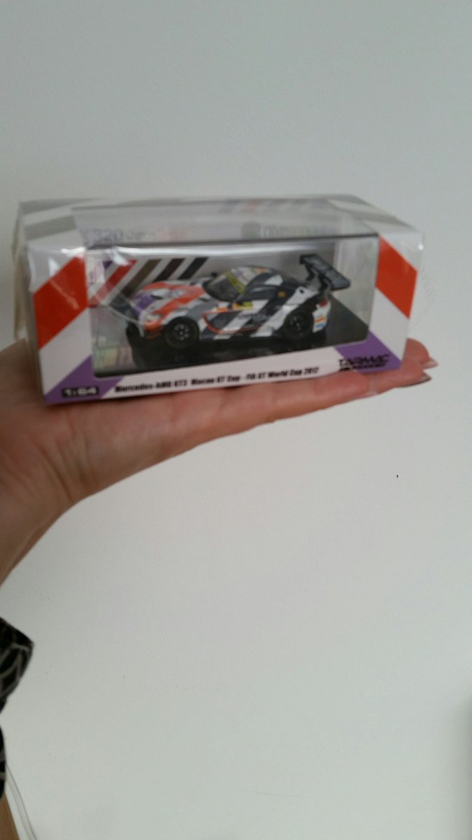 NicoleLpFamily's tweet image. My cute mini #LinkinPark #320changesdirection #giveanhouer car is here 😍
Fast shipping to germany 👍