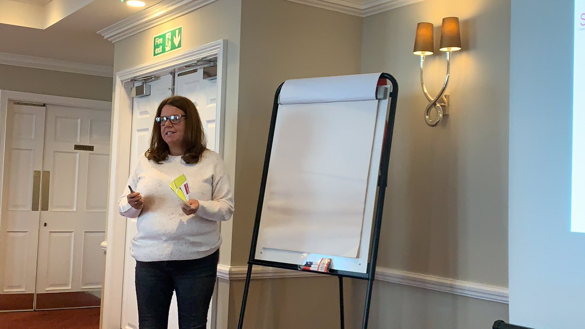 TeamSUNCETT's tweet photo. Tracey talks about her research focusing on equality and diversity and LGBTQ+ in apprenticeships to increase inclusion #MASHORTCOURSE @E_T_Foundation https://t.co/j3uY0JCSao