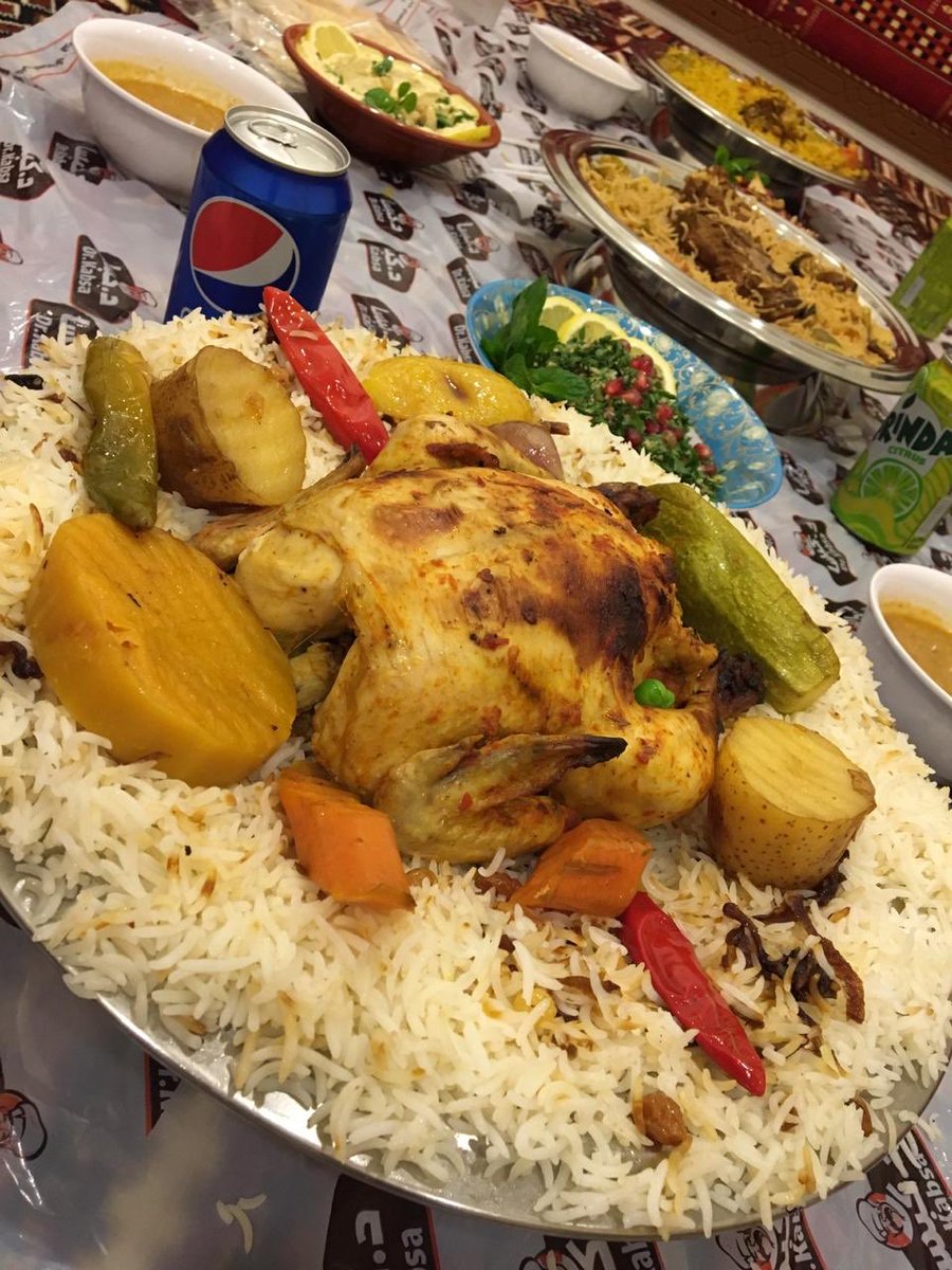 مطاعم الرياض 🍔🍽 tweet media