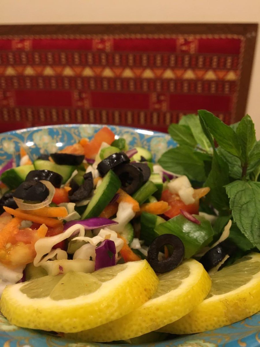 مطاعم الرياض 🍔🍽 tweet media