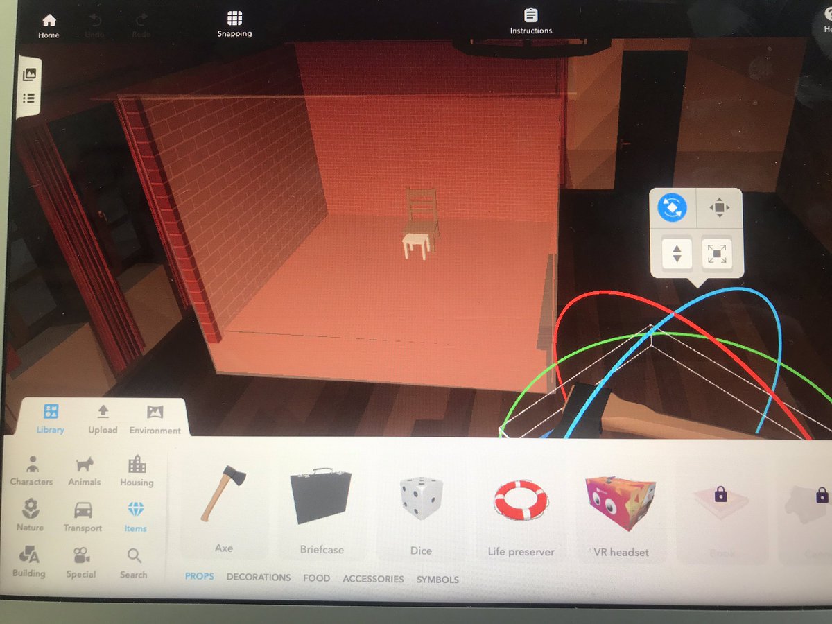 JamesLearns's tweet photo. VR Mystery Room design! Awesome combination of tech and story. Students are reading mystery novels (language acquisition unit), and creating their own @CoSpaces_Edu rooms to view with VR Goggles! Creepy Rooms!!
@ISNS_School #steamhead #makered #shenzhen #goisns https://t.co/klo3YTYGj0